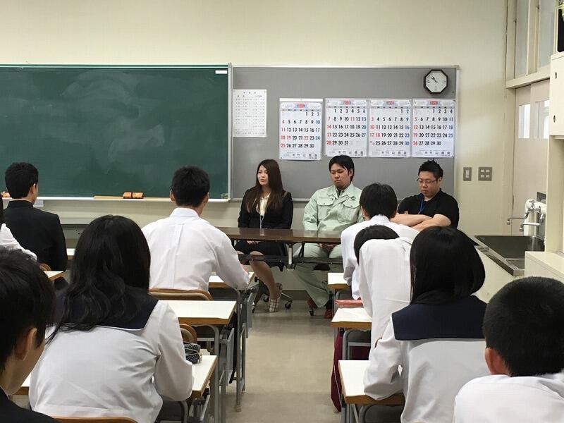 色々なアドバイスをしてくれた先輩　（右から、松田さん、三浦さん、鳴海さん）